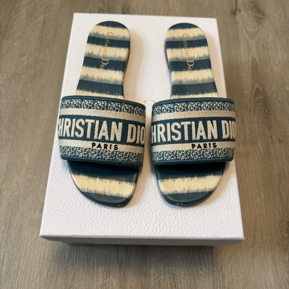 Christian Dior Dway slides - Picture 1 of 8